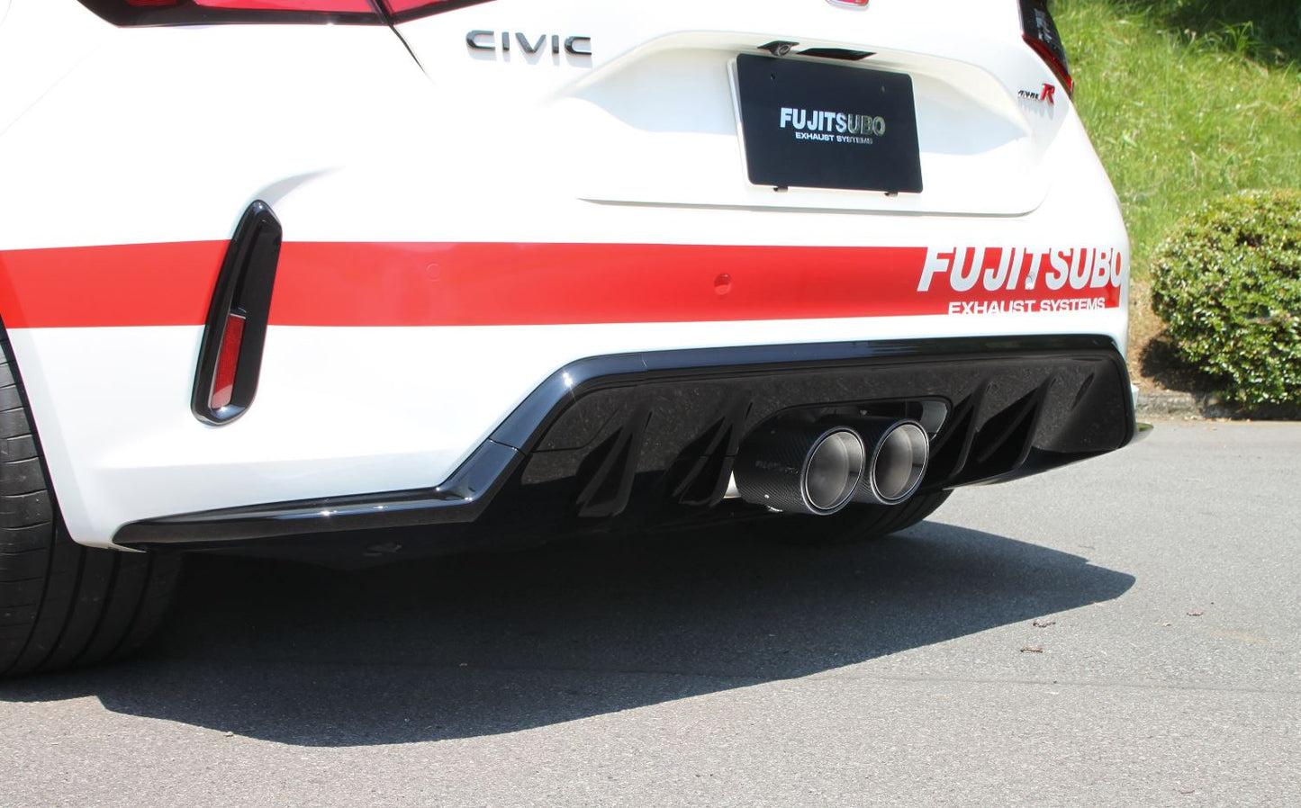 Fujitsubo Authorized RM+C Titanium Exhaust (Carbon Tips) - Honda Civic Type R FL5 2023+ Part Number: FUJ-270-52114